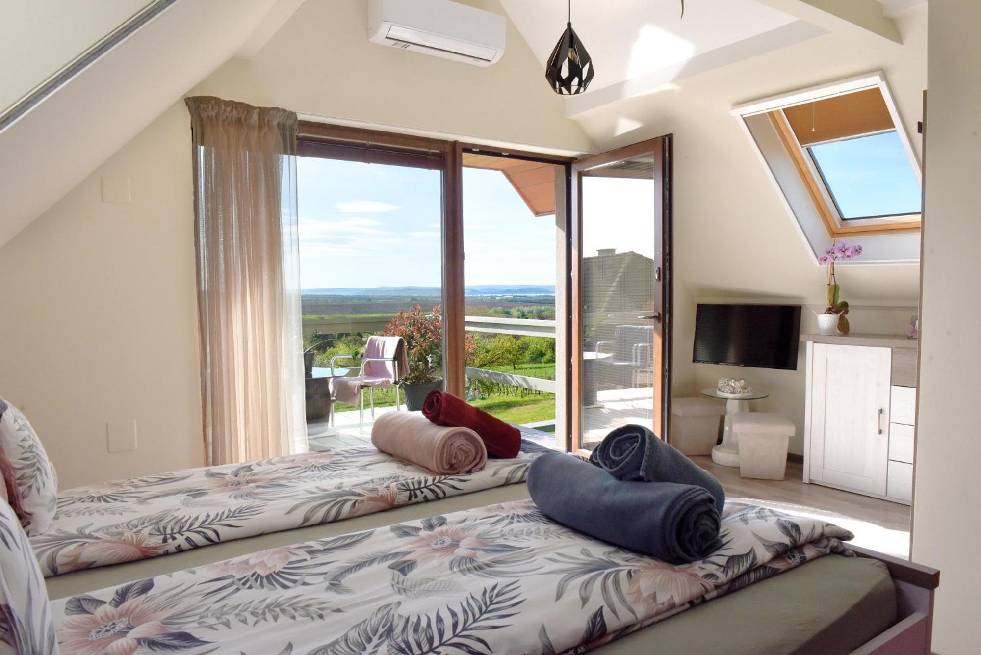 Jodi-Hegy Resort Siófok Zewnętrze zdjęcie